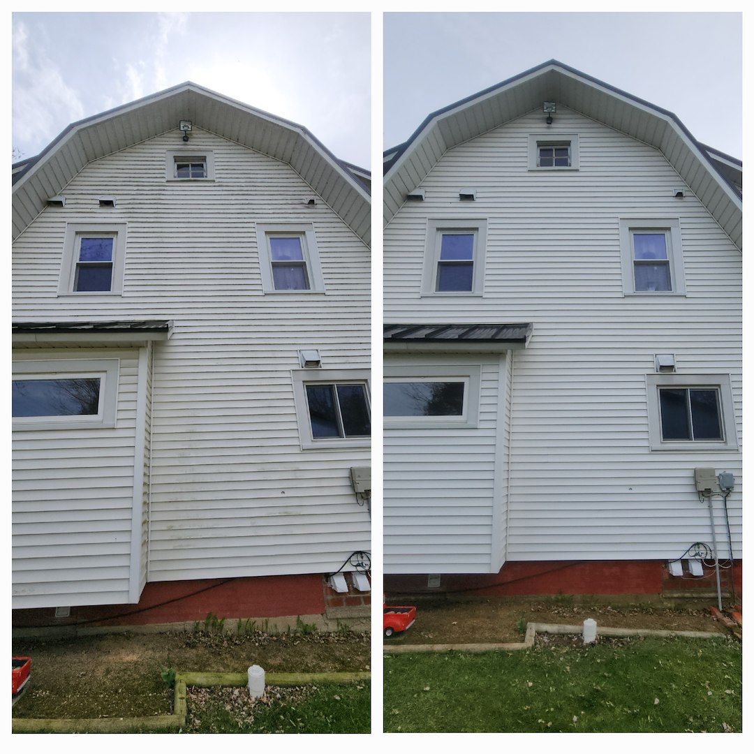 House Washing Project – Auburn Road, Fort Wayne, IN 46845