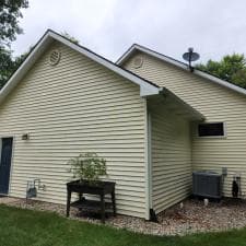 House Washing in Hoagland, IN 17