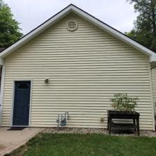 House Washing in Hoagland, IN 18