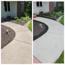 Driveway-Cleaning-in-Hoagland-IN 1