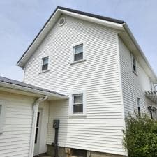 House-and-Deck-Washing-in-Monroeville-IN 12