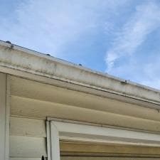 House-Washing-and-Gutter-Brightening-in-Decatur-IN 9